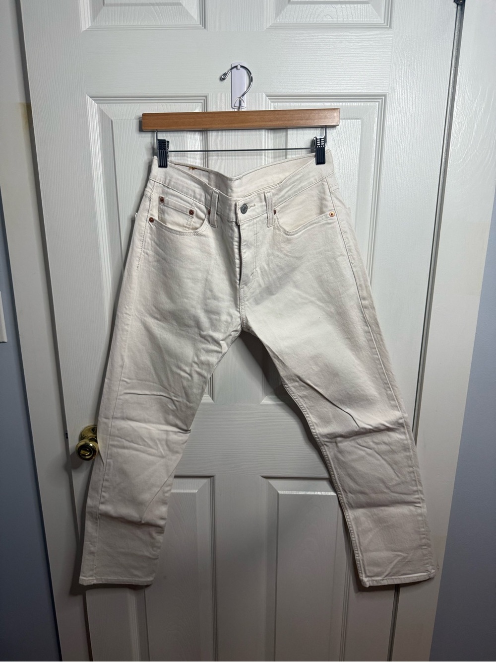 NWOT Men’s LEVIS 502 Jean